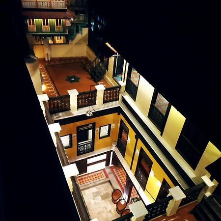 아흐메다바드 디완지 니 하벨리 B&B 외부 사진