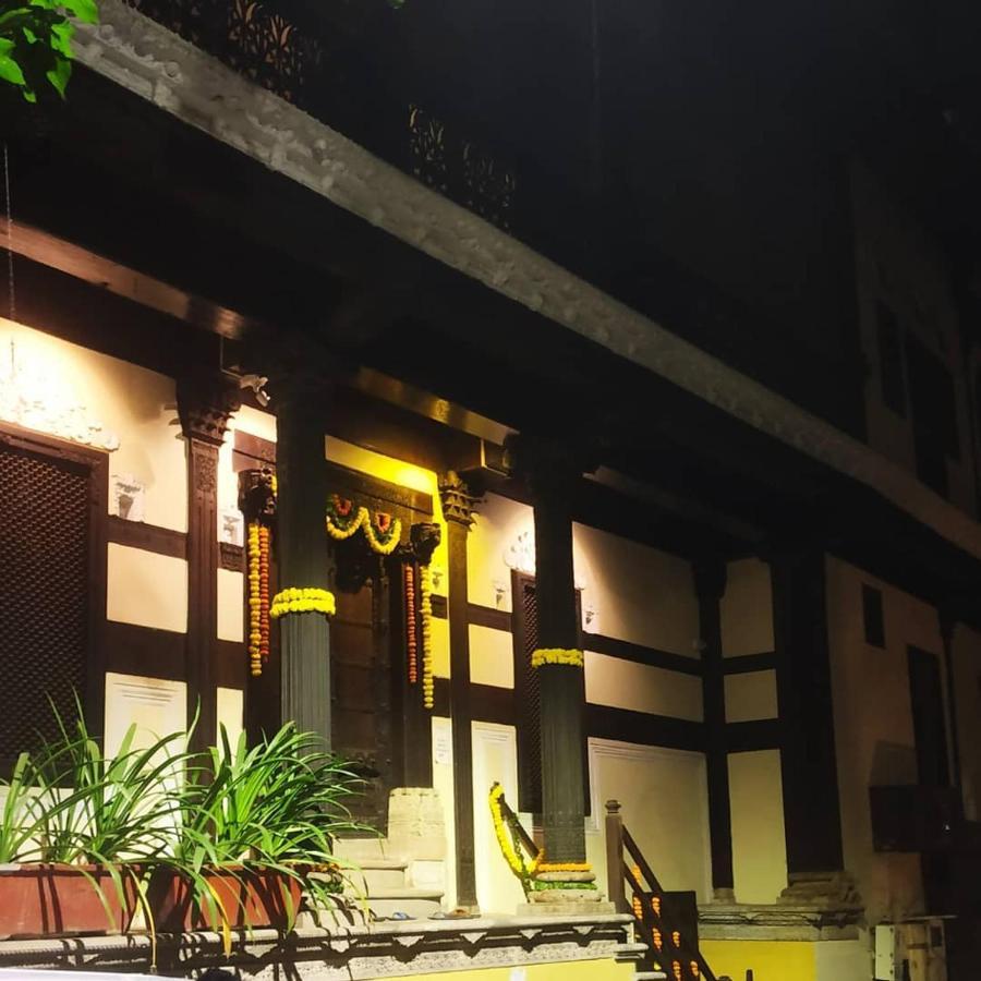 아흐메다바드 디완지 니 하벨리 B&B 외부 사진