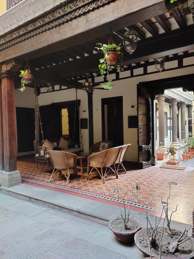 아흐메다바드 디완지 니 하벨리 B&B 외부 사진