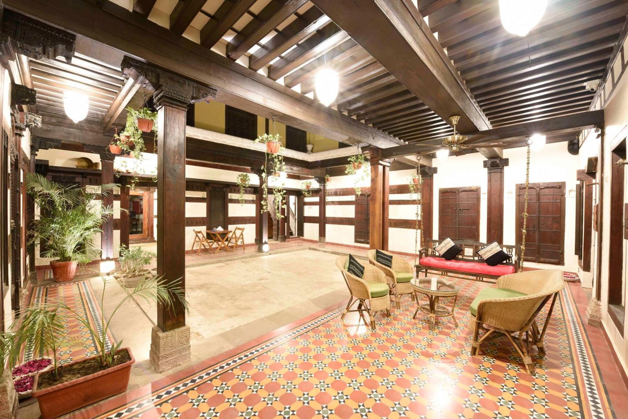 아흐메다바드 디완지 니 하벨리 B&B 외부 사진